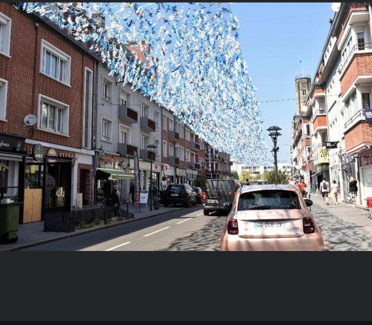 Royal Street Accommodation Calais Exterior photo